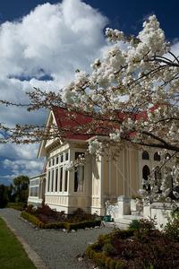 Pen-y-bryn Lodge in 'blossom'